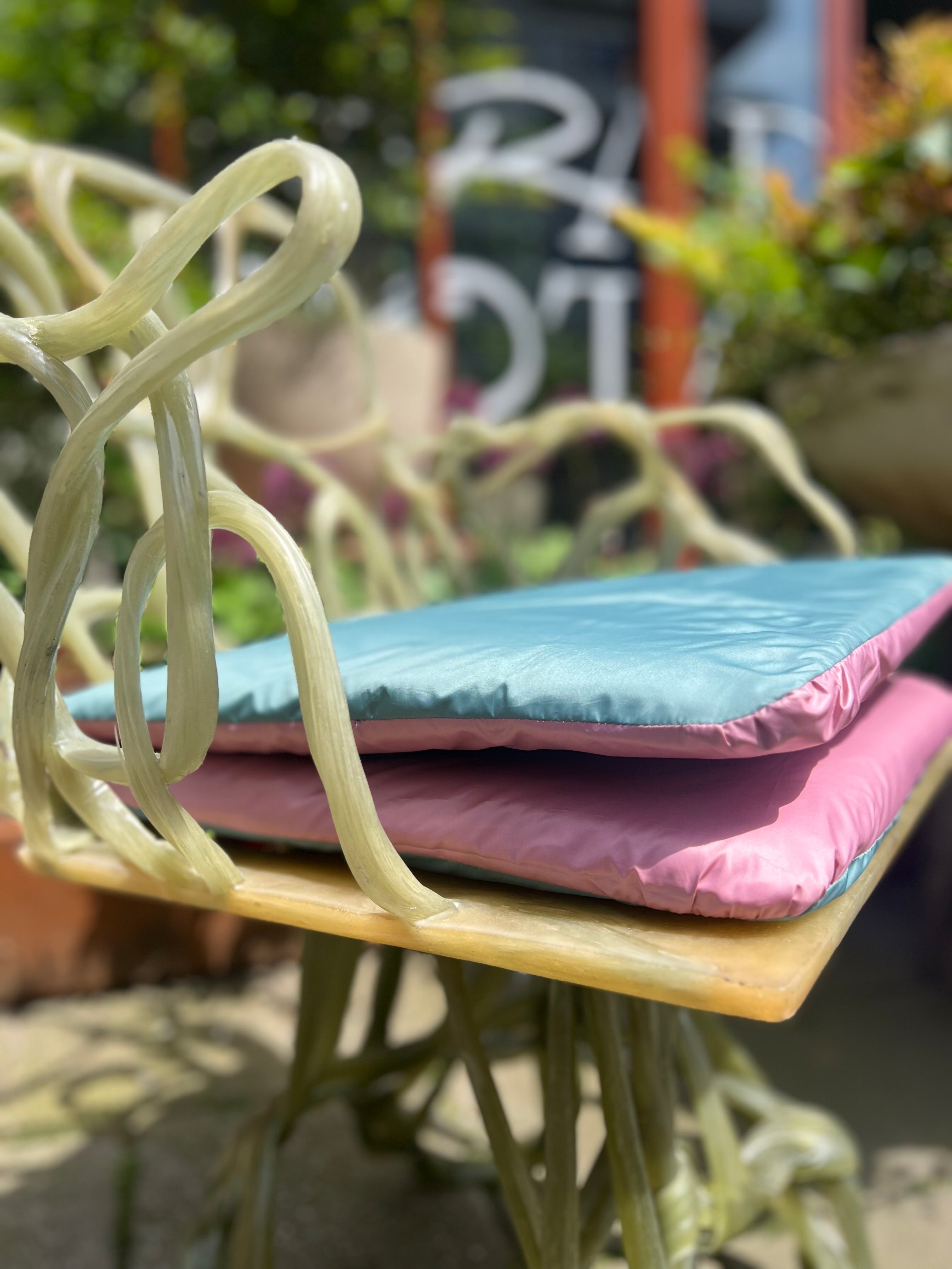 Huesos Chair (Glass)