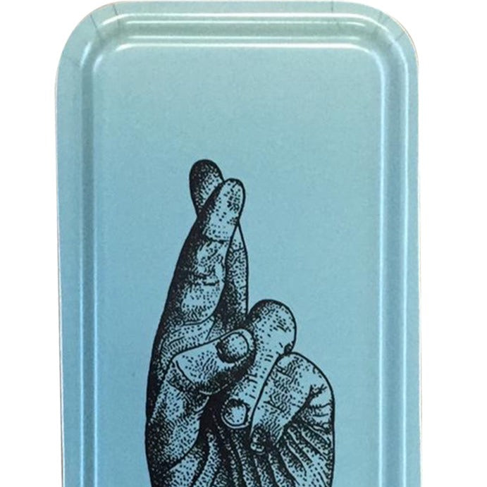 Turquoise dienblad met gekruisde vingers