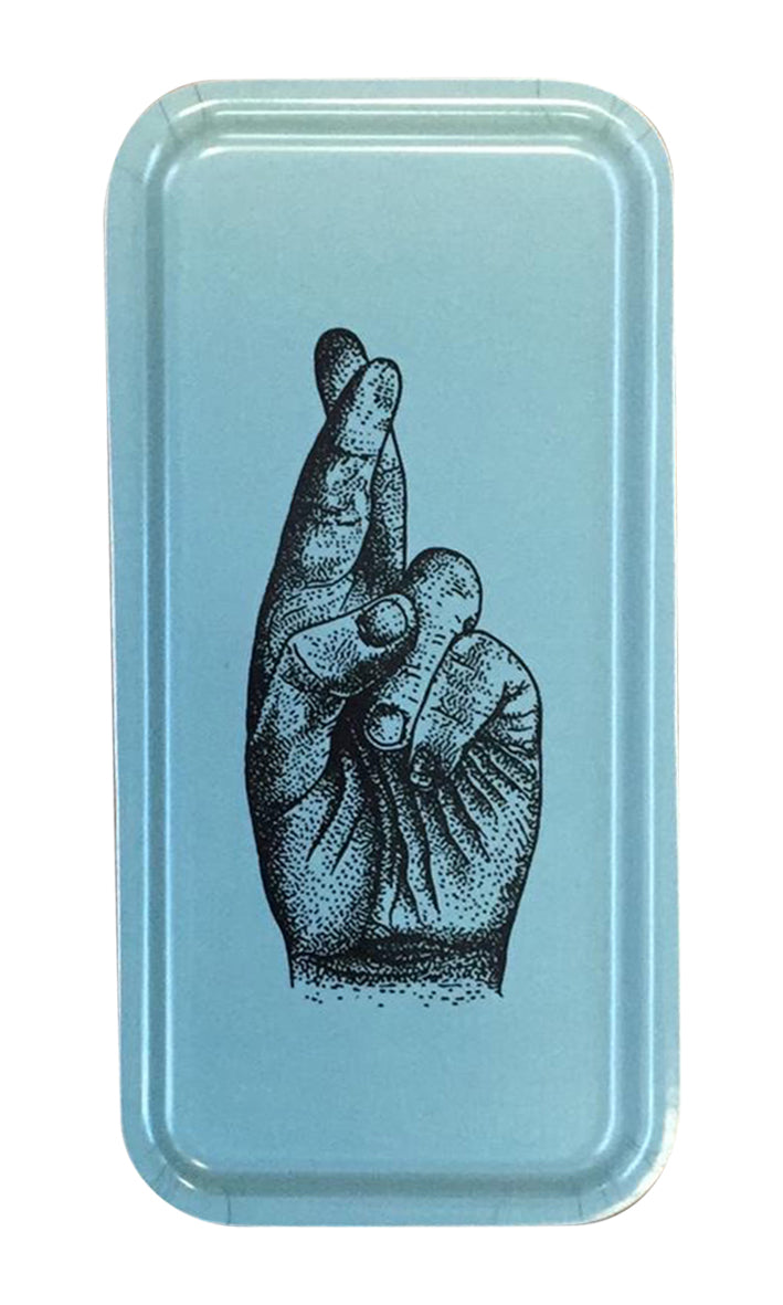 Turquoise dienblad met gekruisde vingers