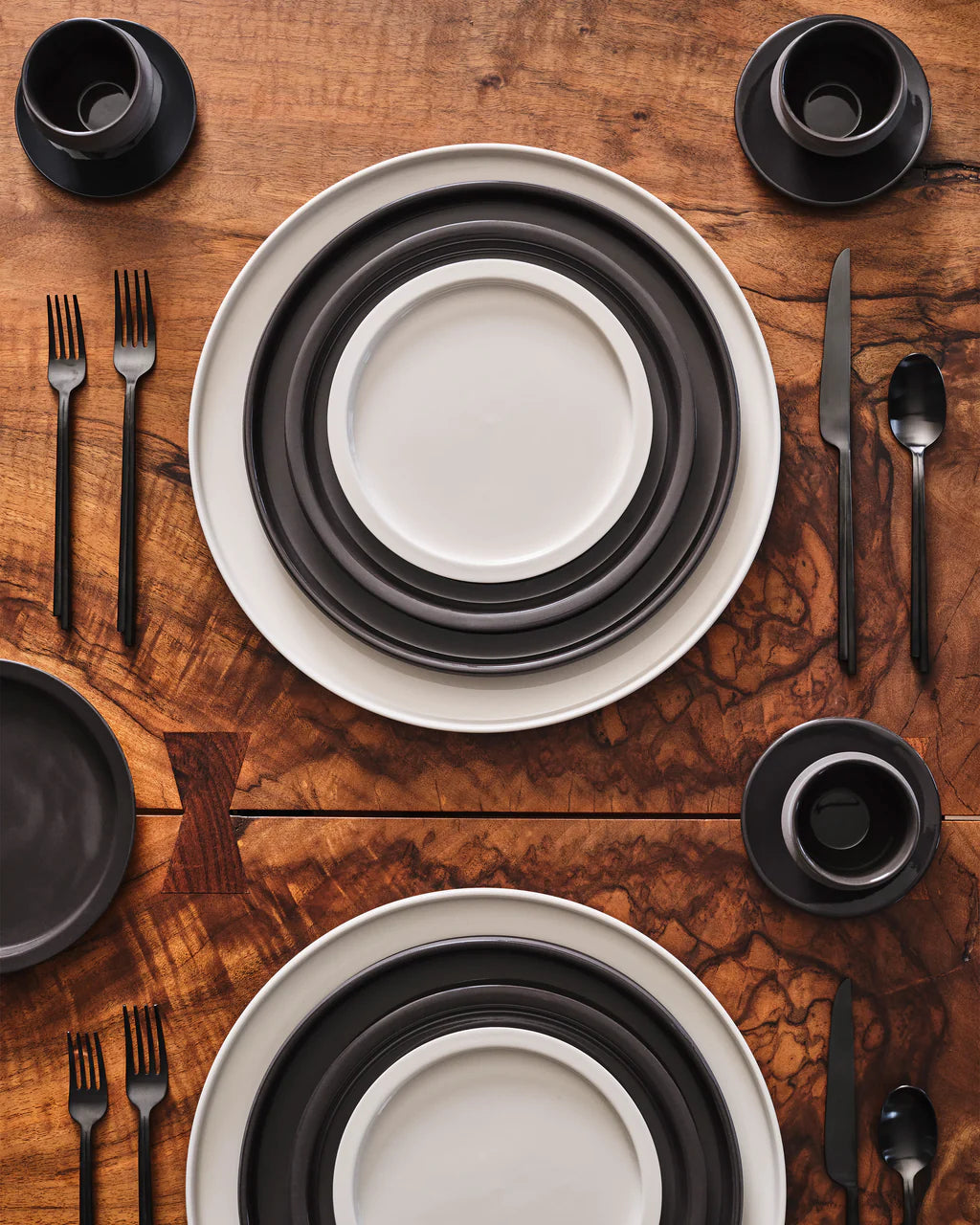 Dinner plate Slate Dune (Dark Brown) - Kelly Wearstler