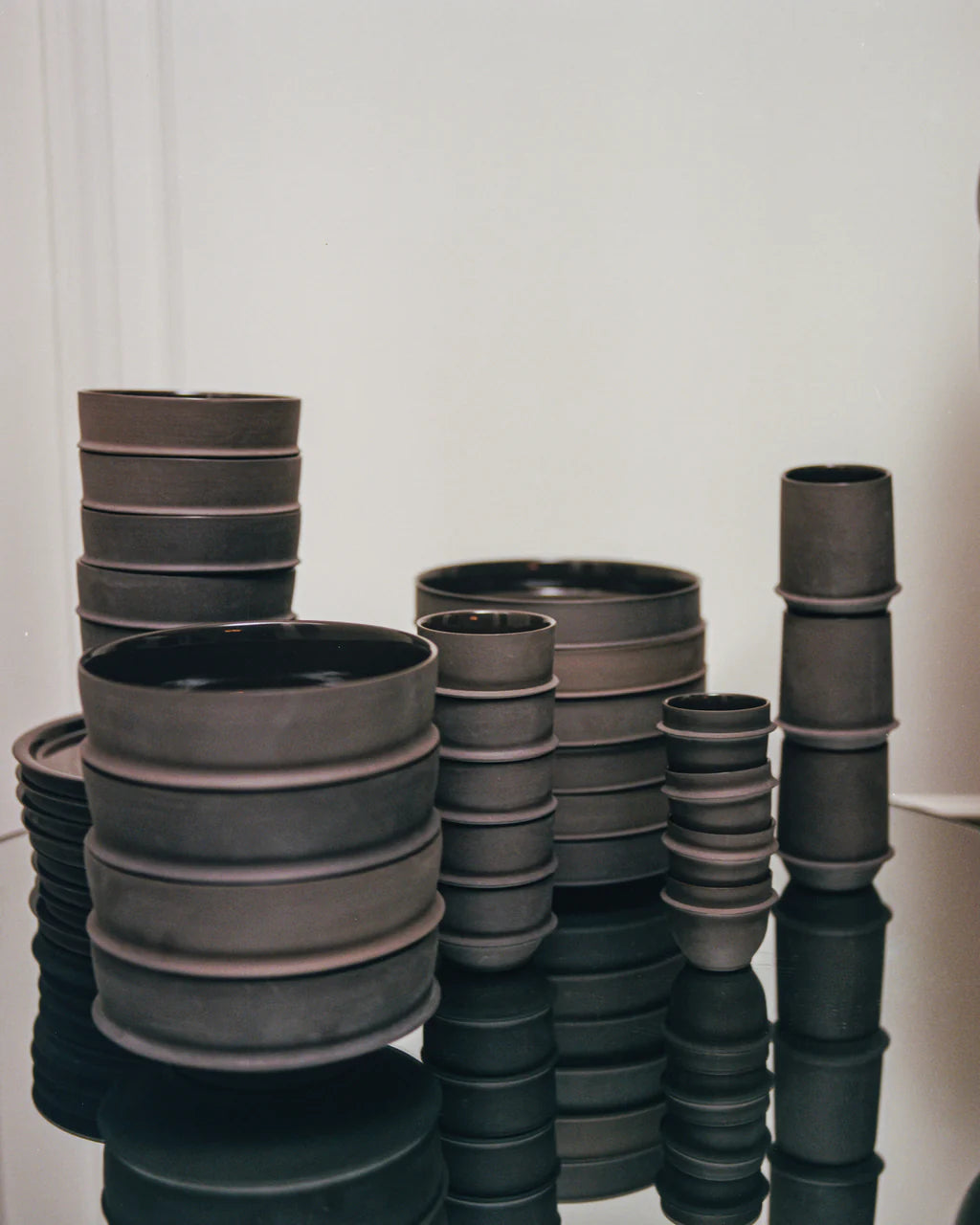 Mug Slate Dune (Dark Brown) - Kelly Wearstler