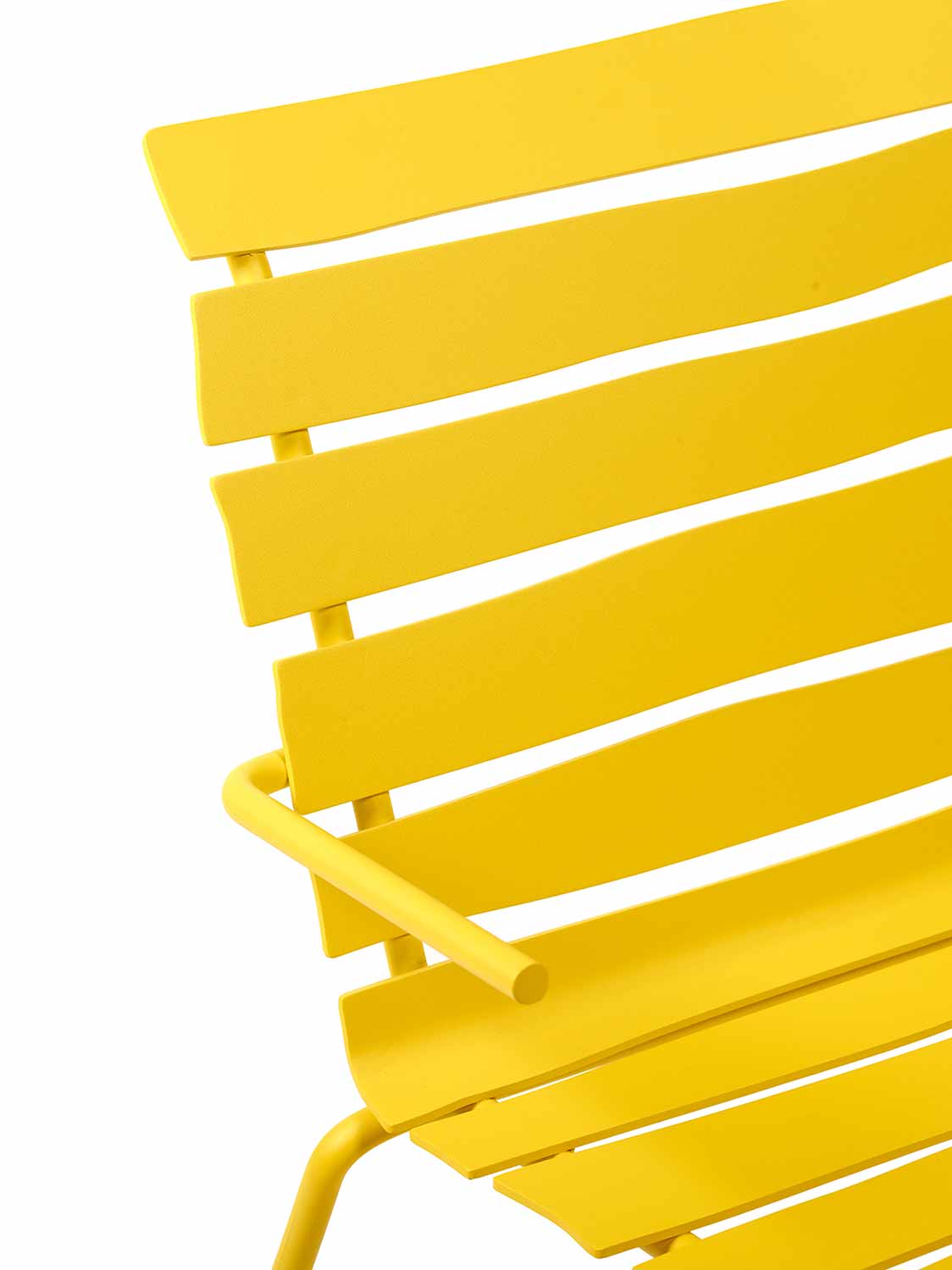Lounge Chair Aligned (Yellow)